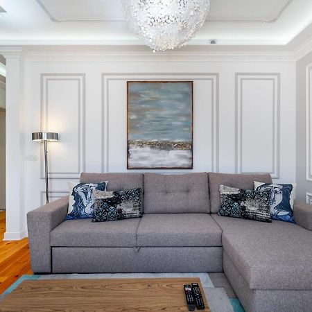 Whome | Great Location & Large Family Apartment W/Patio Лісабон Екстер'єр фото