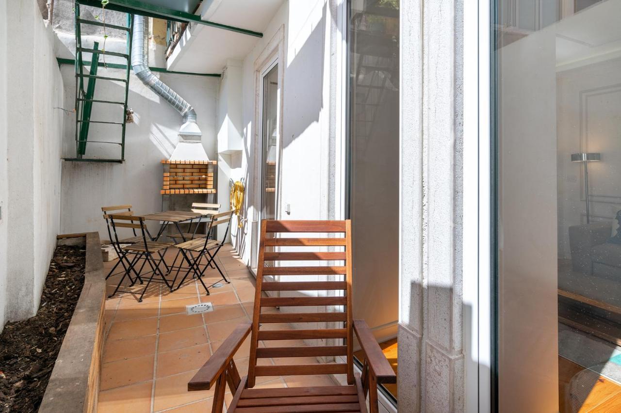 Whome | Great Location & Large Family Apartment W/Patio Лісабон Екстер'єр фото